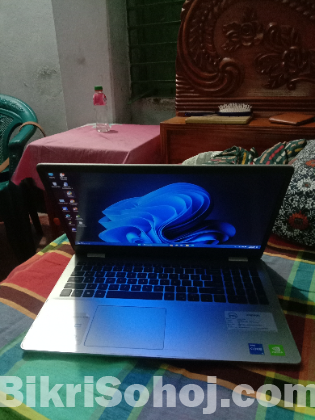 Dell Inspiron  153501